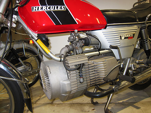 Photo of Hercules
motorcycle with Wankel engine