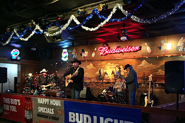 Andy Armendariz and 8 From the Gate at Pardner's