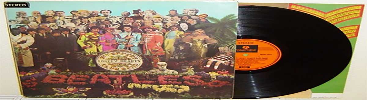 Stretched image of Sgt Peppers Lonely Hearts Club Band album