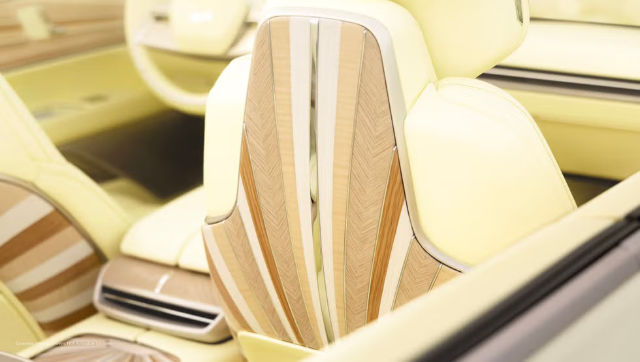 Photo: Seatback detail in the Cadillac Sollei concept car